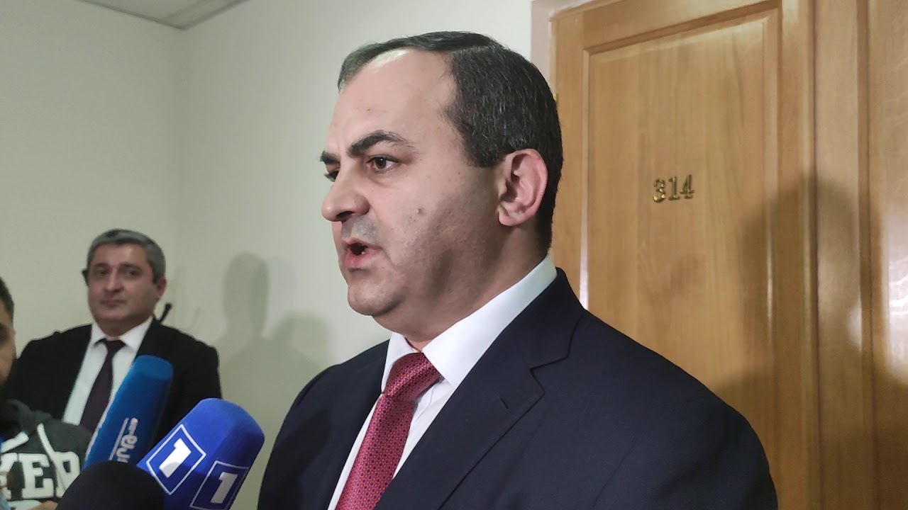 Դատախազը` Ալեն Սիմոնյանի և Արթուր Դանիելյանի միջև ծեծկռտուքի մասին