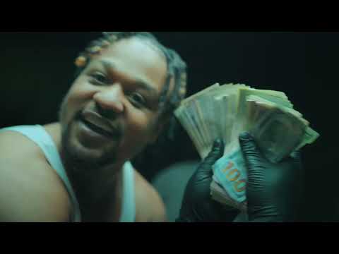 Yung Sniper- Tag Ah Toe ( Official Music Video)