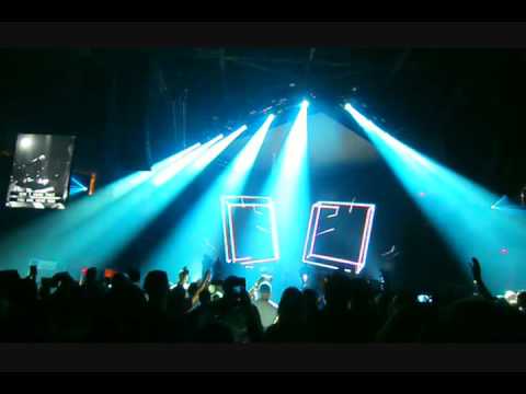 Hillsong United Empires Tour Boston 2016 - Introduction   Here Now