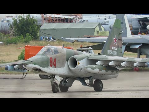 Sukhoi Su-25 "Frogfoot", warmup engine run and takeoff.
