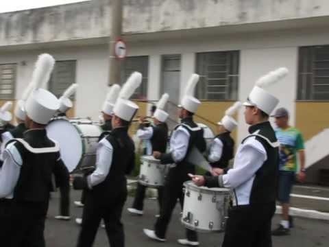 Banda Marcial Municipal de Taperaí/SP - CNBF 2016 Entrada
