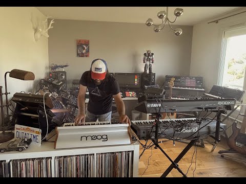 Sofian Rouge live teaser#1: "Amalthée" (techno progressive deep house)