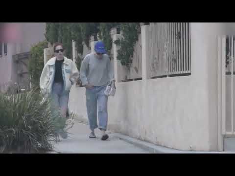 Spa Day! Kristen Stewart and Sara Dinkin do a spa day together