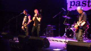 I Wanna Be Your Dog - Anti-Pasti (live)