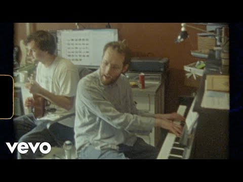 Vansire, Orchid Mantis - Means So Much (Official Video)