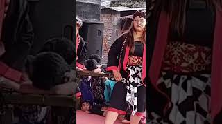 Download lagu Warok Cantik Satrio Utomo  #warokjarumjarum #warok #penaricantik #satrioutomo #waroksurup #shorts mp3