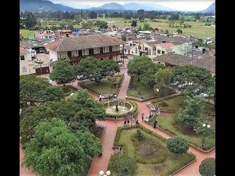 From Lexington, KY to Cogua, C/marca - Exploring random towns