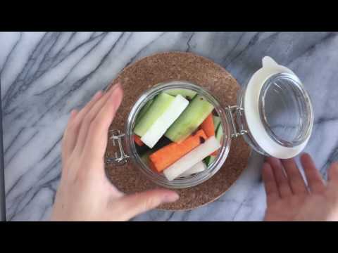 How to Make Pickled Carrot, Daikon & Cucumber (三色泡菜)