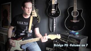 Video thumbnail for Fender Stratocaster-Seymour Duncan Little '59 + Lindy Fralin PU's + Mesa Boogie Mark 3 by Kris Barocsi