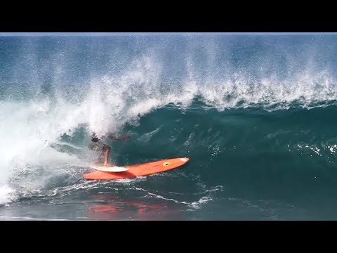 Traffic Jam at Pipeline 💥 Wipeout of the Week - Freesurf Magazine