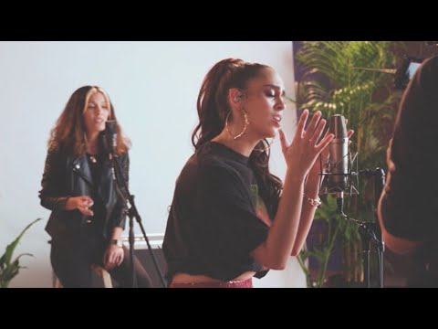 Emalia - 2am Habit (Live)