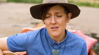 Kerryn Fields - Mammas Don&#39;t Let Your Babies Grow Up to Be Cowboys (cover) | Punt Sessions