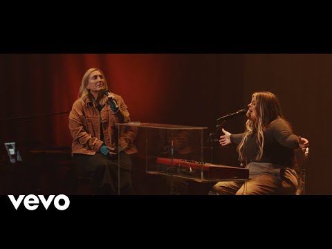 Anna Golden - I Love It Here (feat. Rita Springer) (Performance Video)