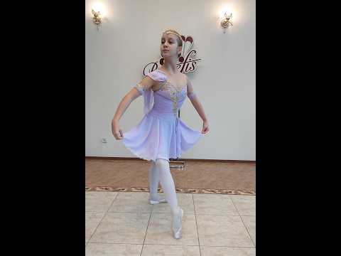 Stage ballet costume F 0492 - video 2