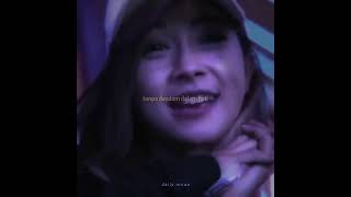 Download lagu Story Wa senyum dalam luka mp3