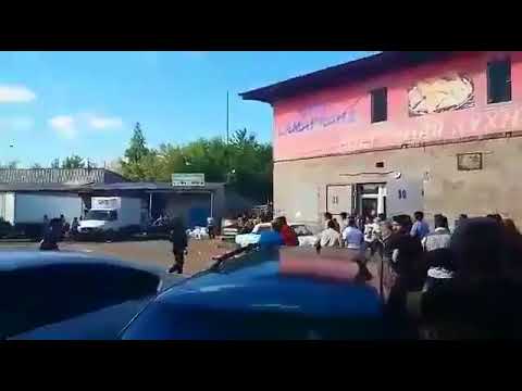 Массовая драка на рынке Нижнего Новгорода