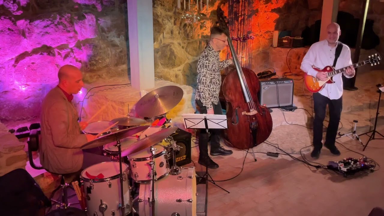 Five For Blues (Adam Tvrdy Trio)