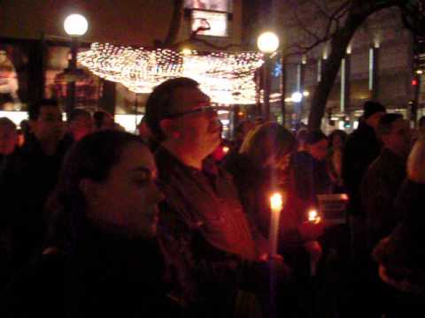 Ukrainian-American community in Chicago sings in memory of victims
