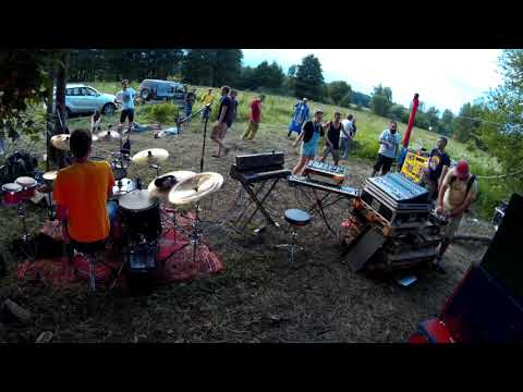 Wave Corners occasional jam with strangers 55 143705, 35 920518 22 06 2019