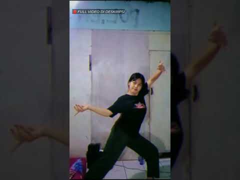 Skill Cewek Tiktok Mencug Bajidor - Papatong Bikin Meleleh 😍 #Shorts