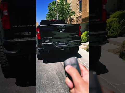 Straight piped 6.2L V8 ZR2 #v8 #chevy #zr2 #straightpipe #tfl @TFLtruck  #trucks #chevytrucks