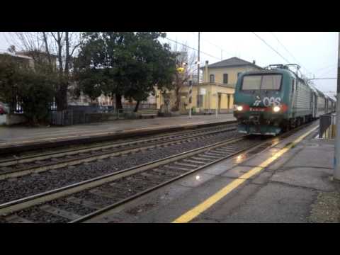 E464 009 XMPR+5 2 piani Trenord e XMPR - Milano Greco 28/02/2017