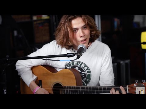 Sitting On Stacy - Till There Was You (The Beatles cover)