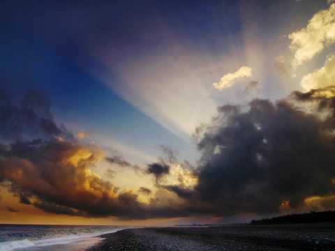 Johan Kivi - Clouds (Kaveh Azizi Remix)