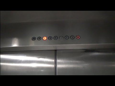 Westinghouse Hydraulic Elevator @ World Trade Center Ramp - St. Paul, MN