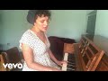Norah Jones - I\'m Alive (Live From Home)
