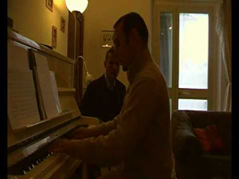 Vincenzo Genovese & Omar Mrad - Ora Guarda