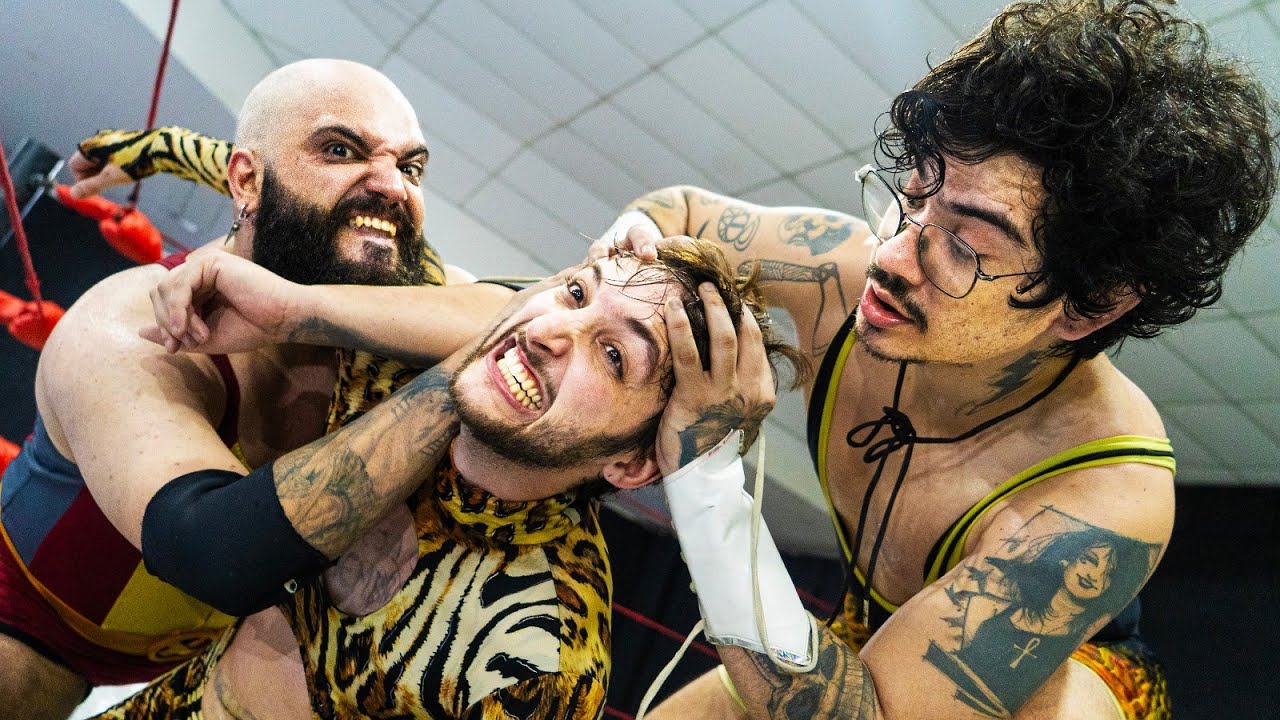 FIZEMOS UMA AULA DE LUTA LIVRE