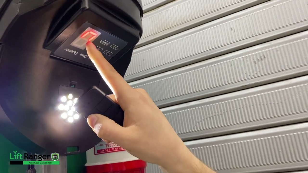 Lift Ranger Pro: Programación del control remoto con el motor