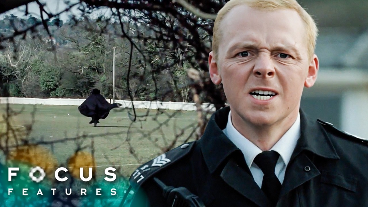 Miniature de la vidéo A Montage of Connecting the Dots Leads to a Murder du film Hot Fuzz