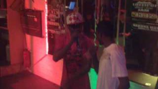 El-Julio Feat. Oraine - Go Down!