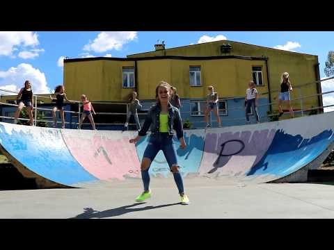 Monika Bogdanowicz - ,,Wszystko Tańczy,,  [Official Music Video]