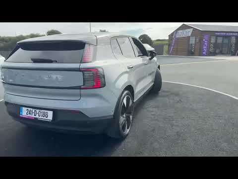 Volvo EX30 2024 SM ER ULTRA 69 KWH - EXTENDED RANG - Image 2