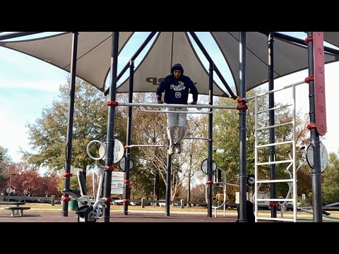 Finally back to doing muscle-ups
