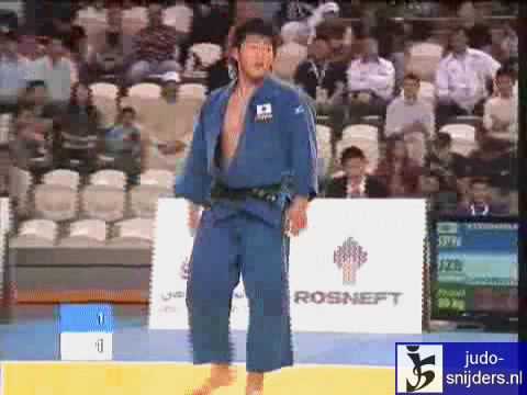 Judo 2009 Abu Dhabi: Yuya Yoshida (JPN) - Dilshod Choriev (UZB) [-90kg] final.