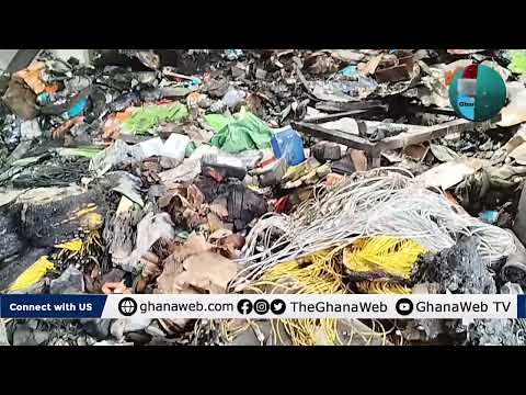 See aftermath of fire at Circle phone shop