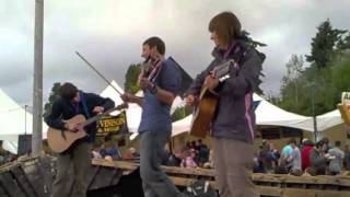 Skee'n'Doo's 'Tartan Heart' Festival: Video Diary (2011)