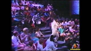 1989 MC Hammer - Turn This Mutha Out on Arsenio Hall (HD1080)