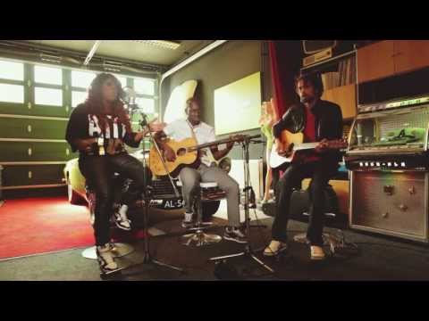 Berget Lewis Acoustic Session