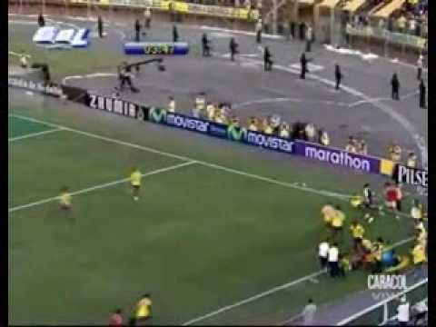 Colombia 2 - Ecuador 0   eliminatorias 05 / 09 / 2009