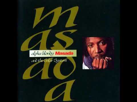 Videoclip de Multipartisme (Médiocratie) (2010 Remastered Edition) — Alpha Blondy