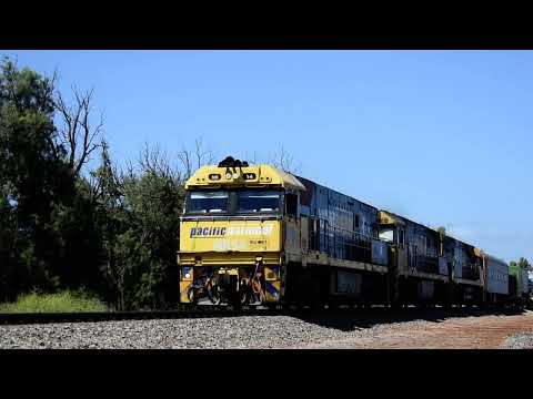 Freight Train (7MP5)