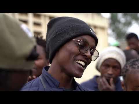 Trilly 13ly hood cyper