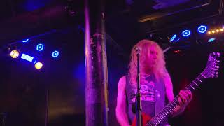 Dangerous Toys - Line 'Em Up