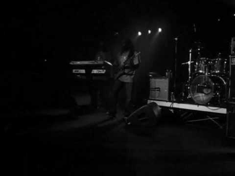 Jah Thunder comming on stage