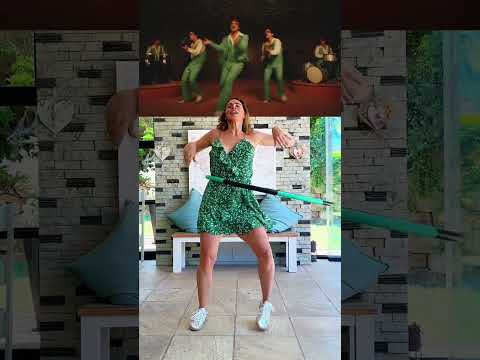 Bruno Mars - I Just Might Dance 💚 #brunomars #dance #hulahoop #shorts